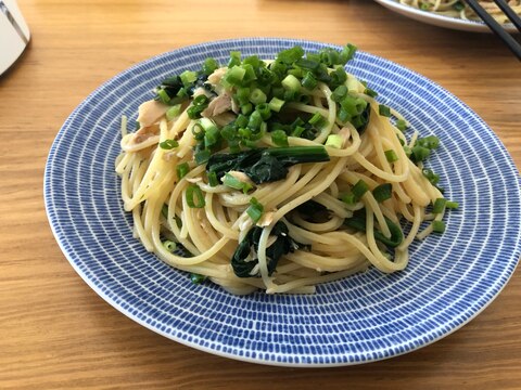 ツナとほうれん草のパスタ！もみじおろしチューブ入り